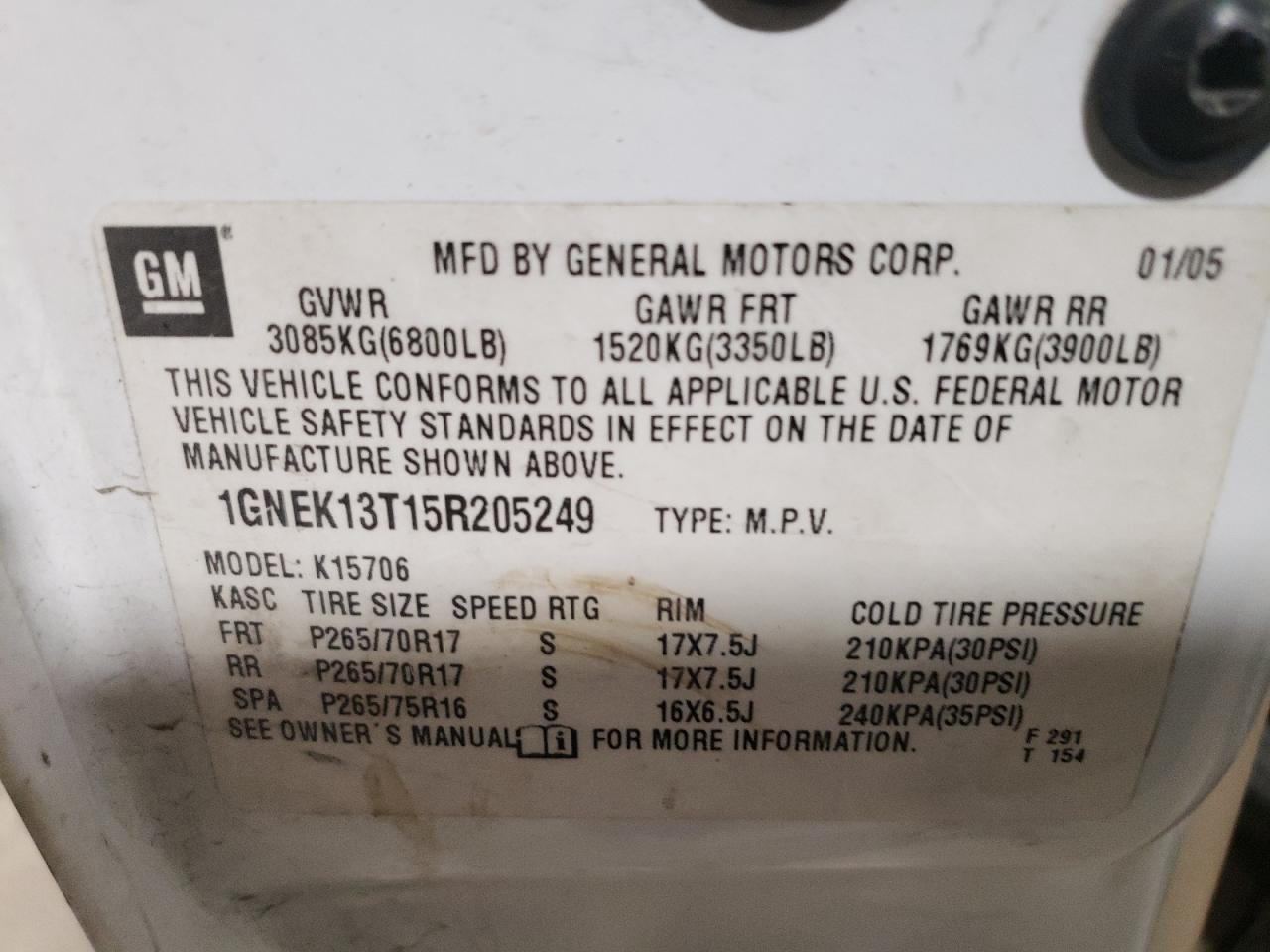 2005 Chevrolet Tahoe - Image 13