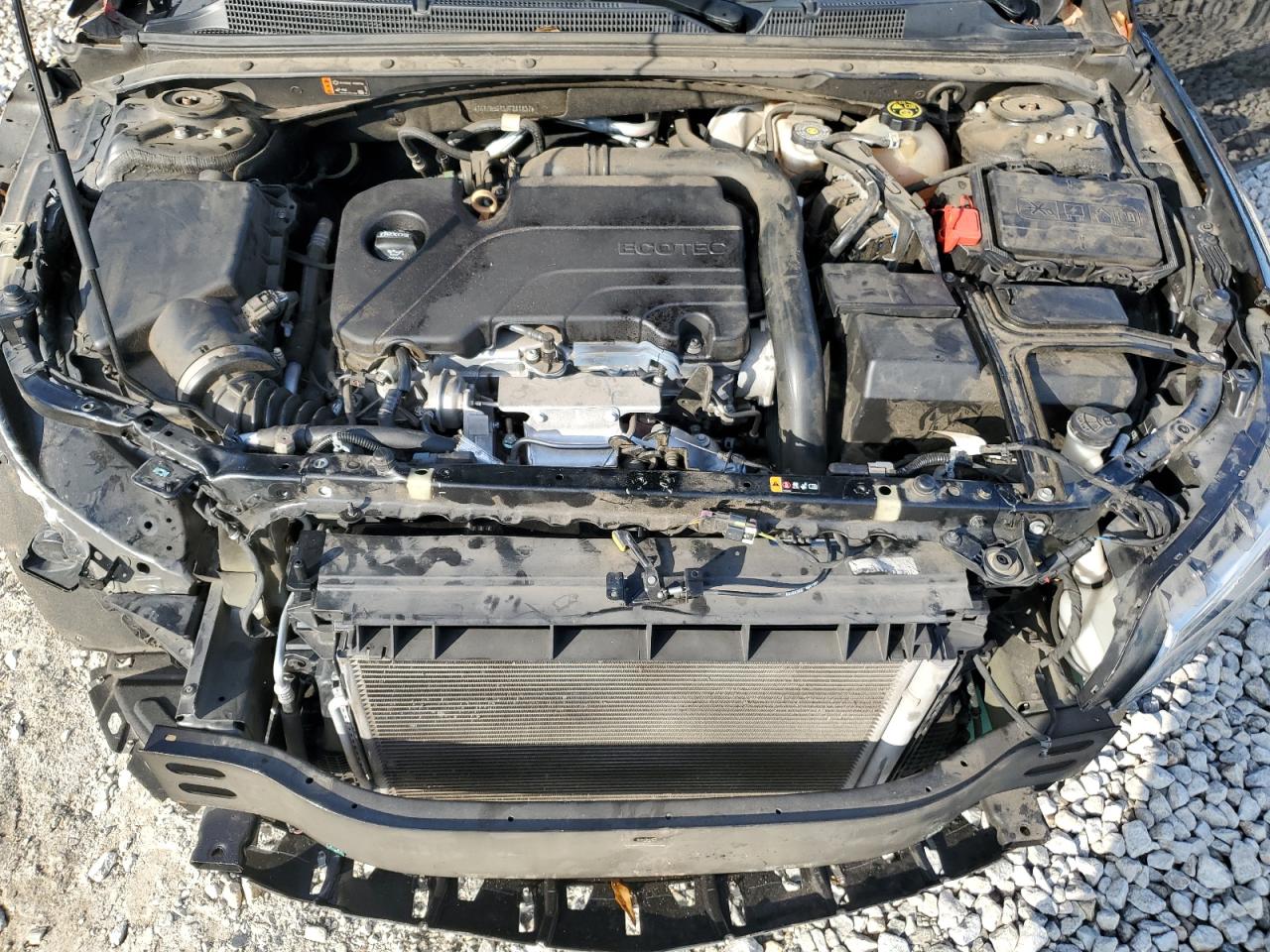 2018 Chevrolet Malibu - Image 13