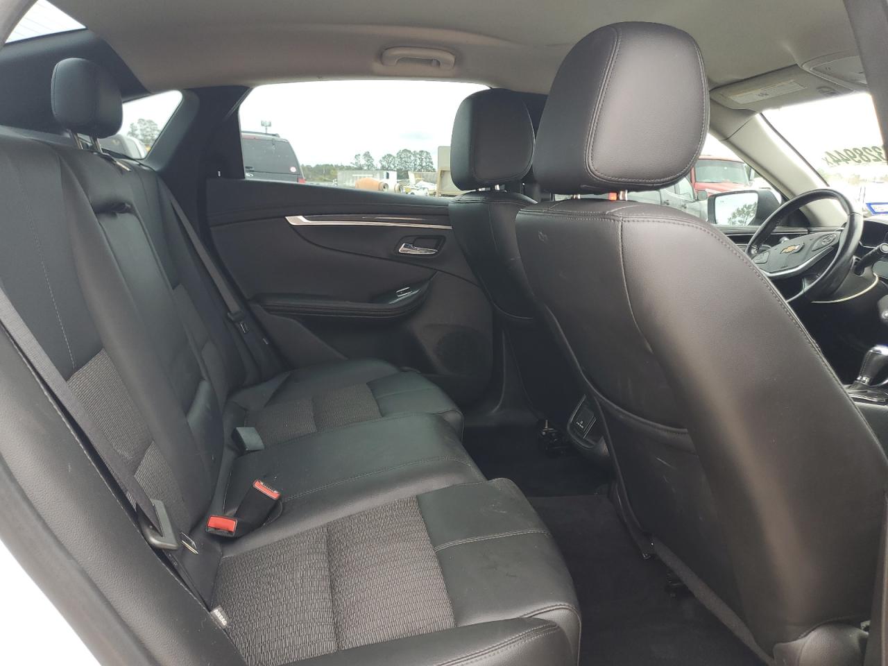 2019 Chevrolet Impala - Image 10