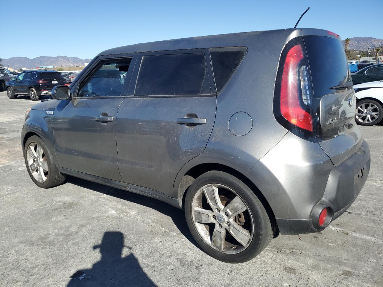 VIN KNDJP3A56F7166549 2015 KIA SOUL no.2