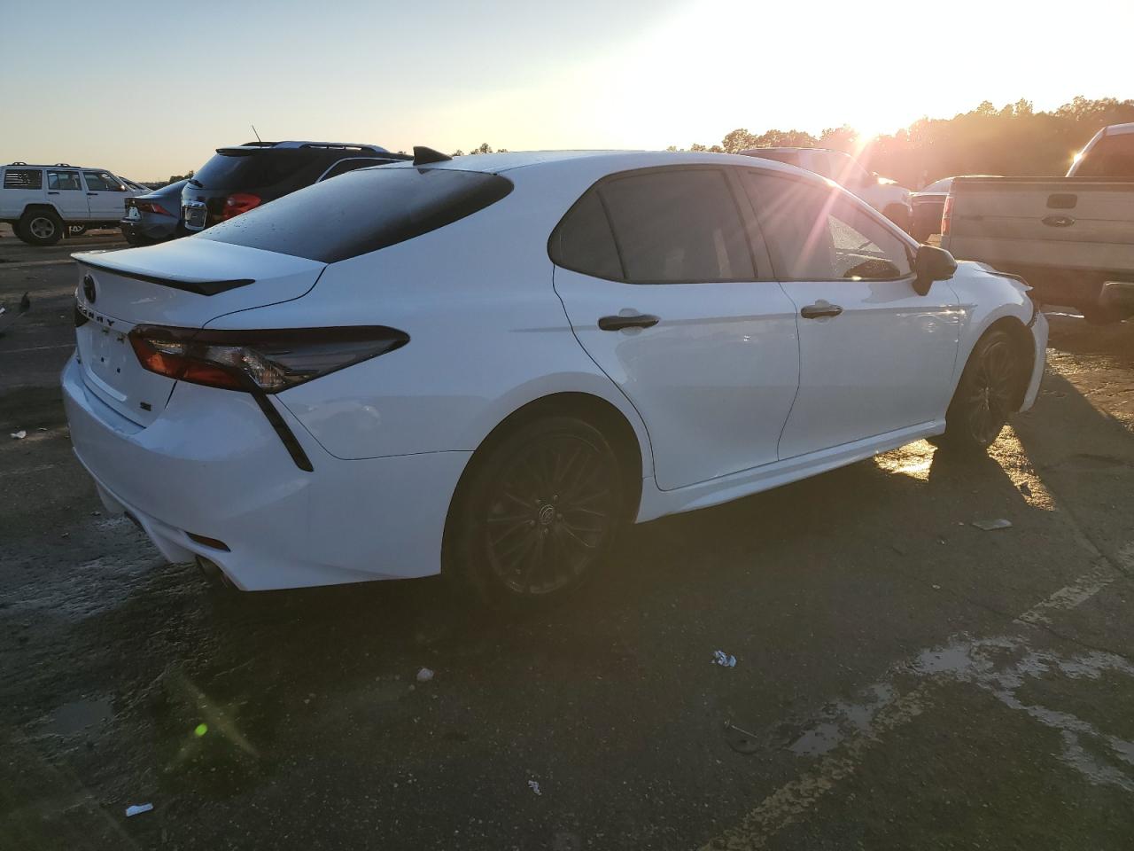 2021 Toyota Camry - Image 3
