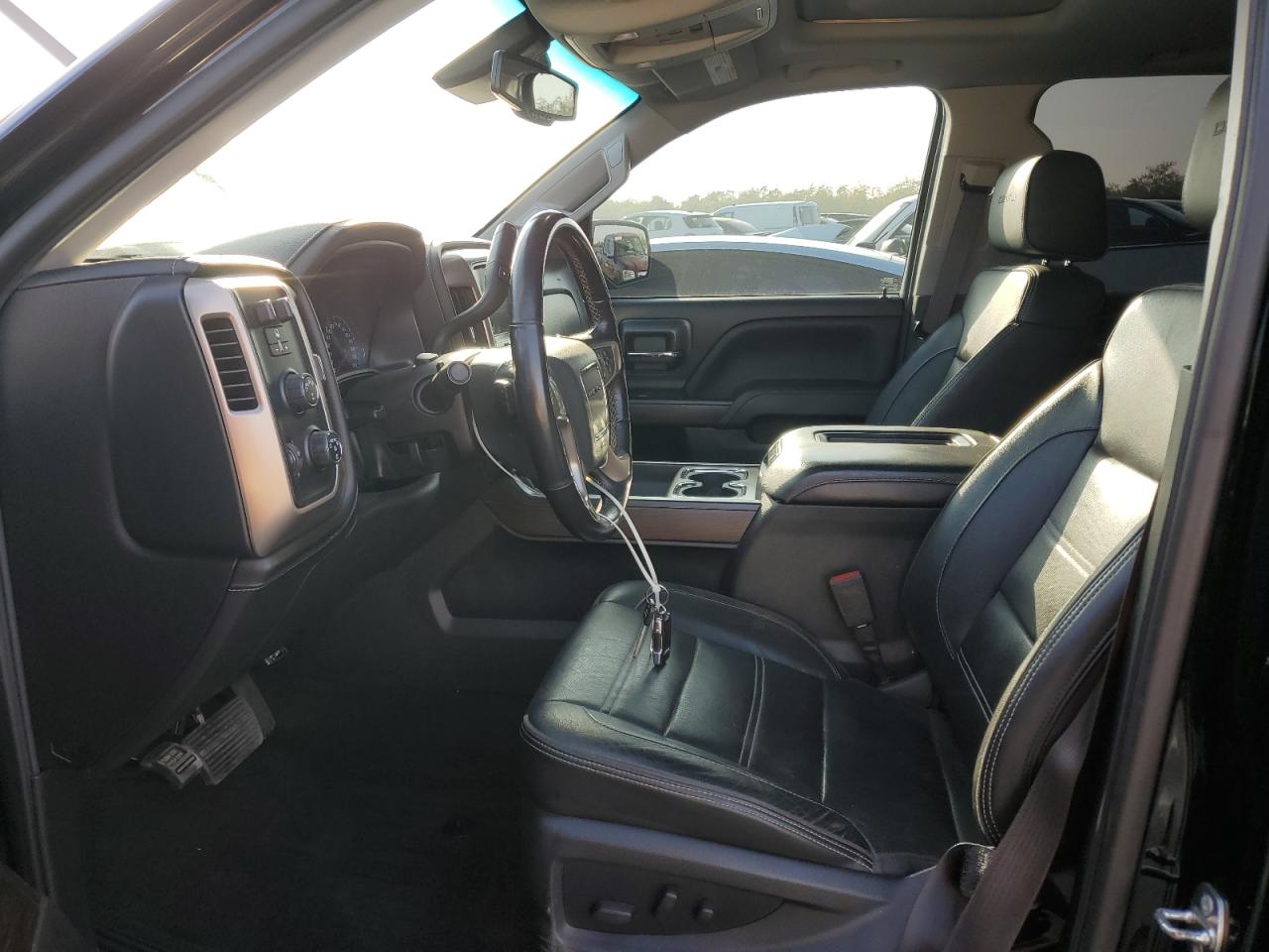 2018 GMC Sierra - Image 7