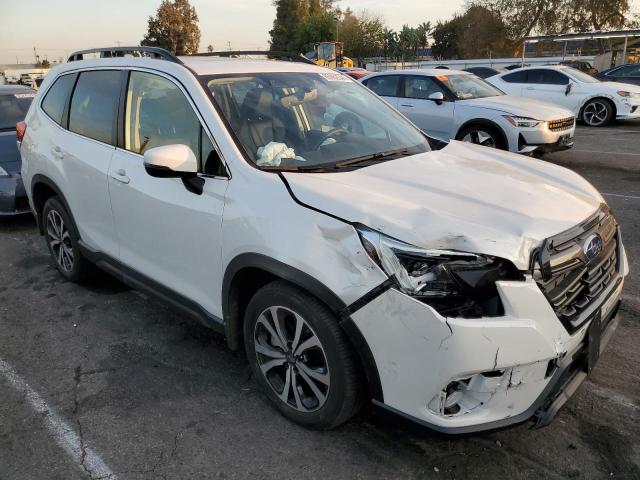  SUBARU FORESTER 2023 Белый