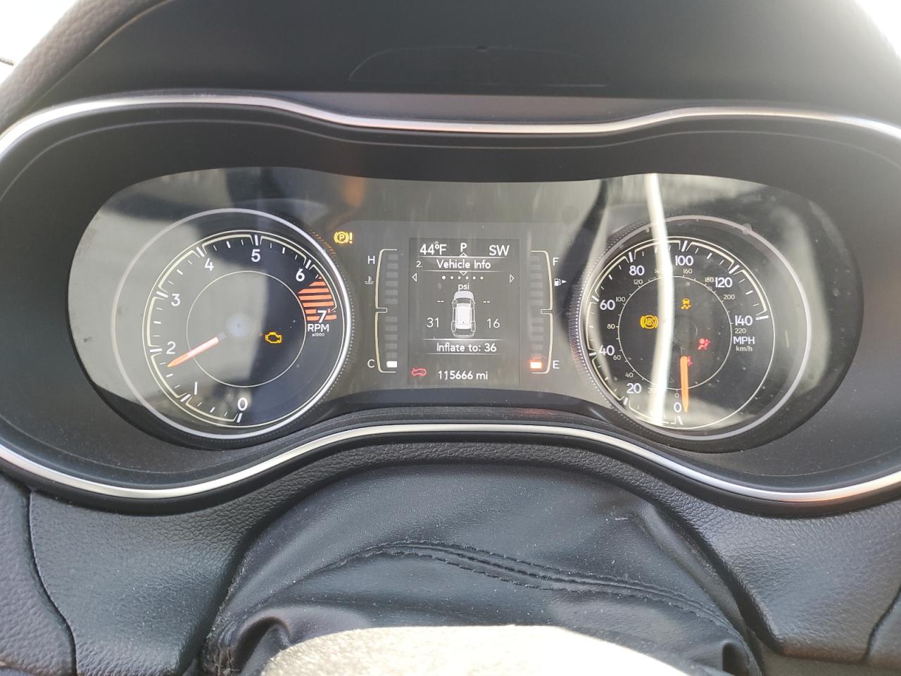 2019 Jeep Grand Cherokee - Image 9