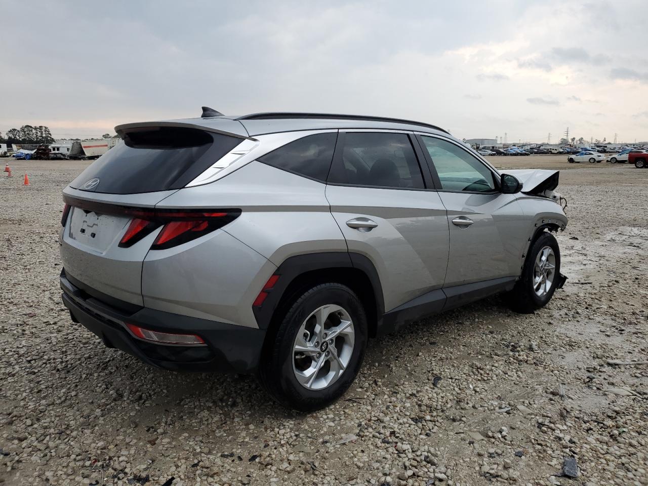 2024 Hyundai Tucson - Image 3