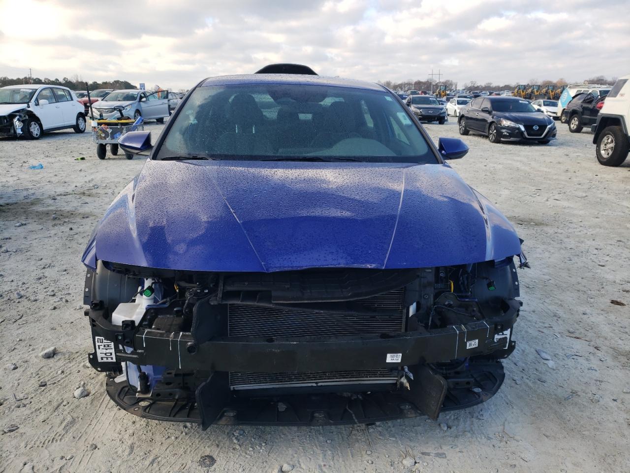 2024 Hyundai Elantra - Image 5