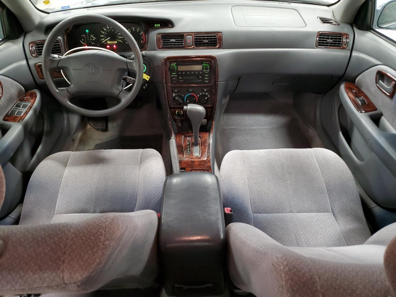 2000 Toyota Camry - Image 7