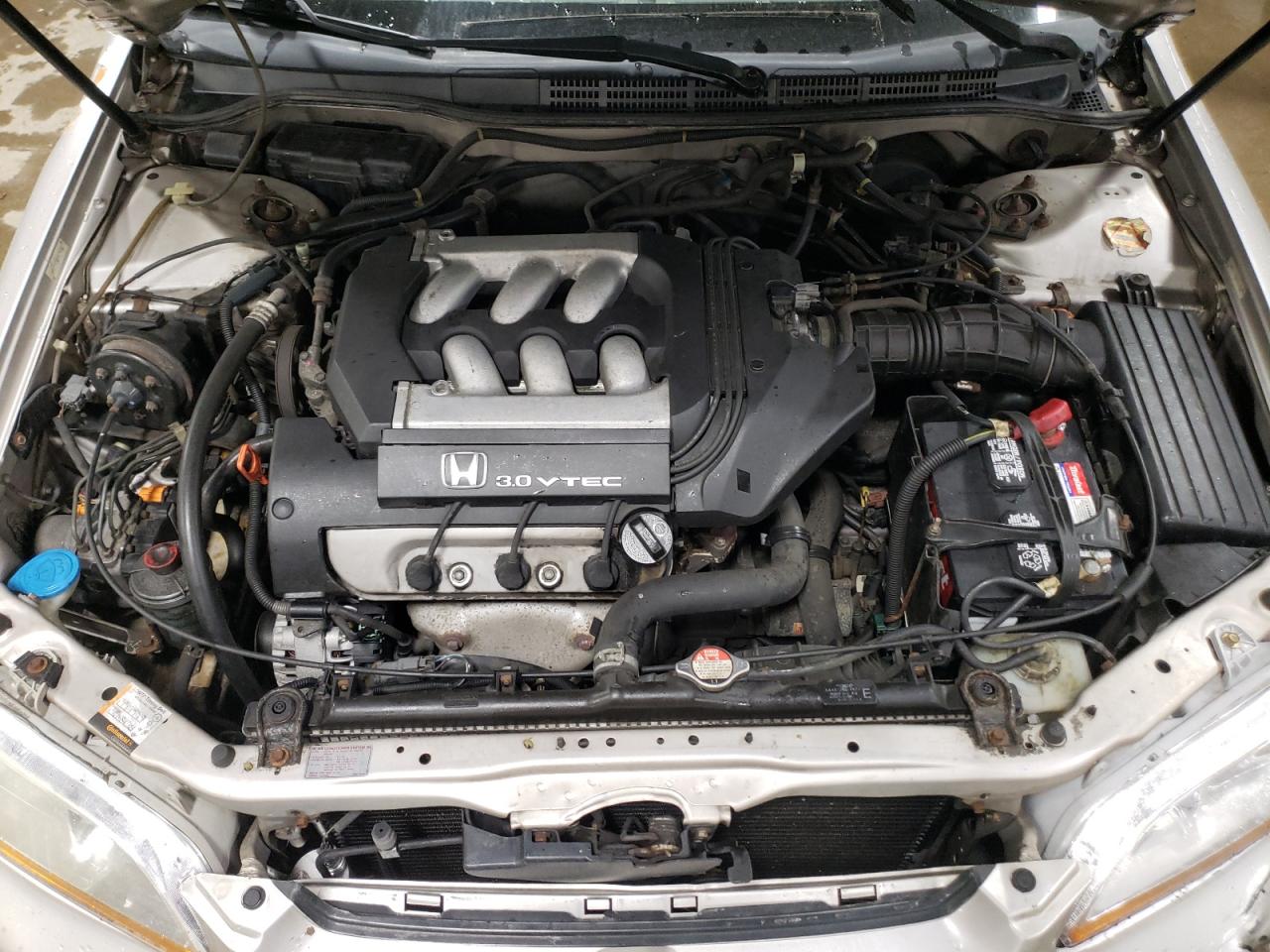1999 Honda Accord - Image 11