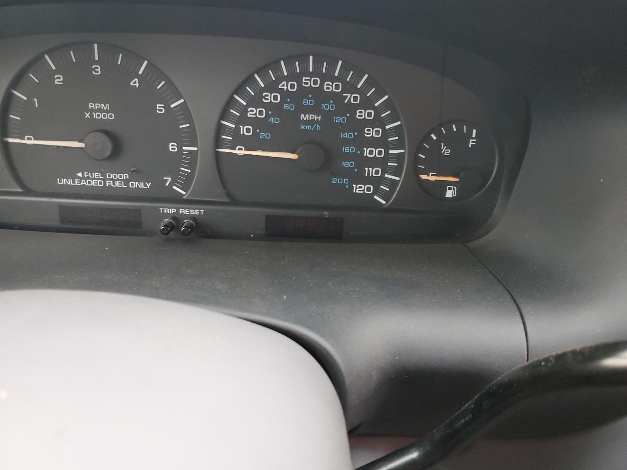 2000 Dodge Grand Caravan Se VIN: 2B4GP44G9YR687048 Lot: 85239584