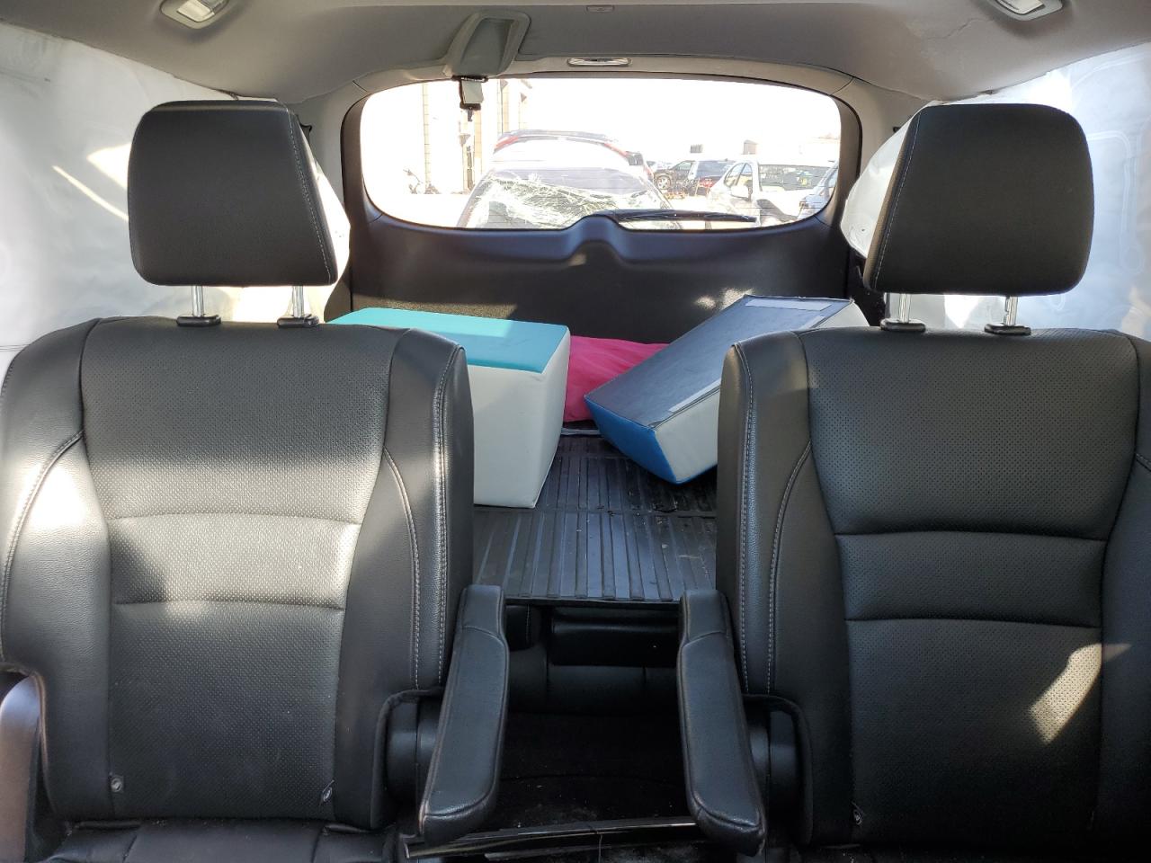 2018 Honda Pilot - Image 10