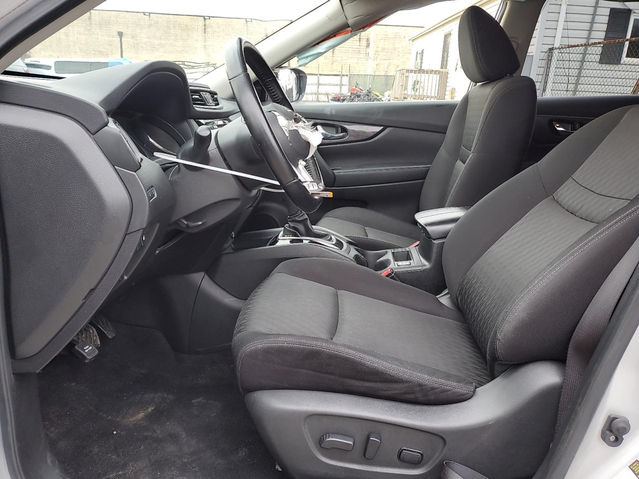 2020 Nissan Rogue - Image 7