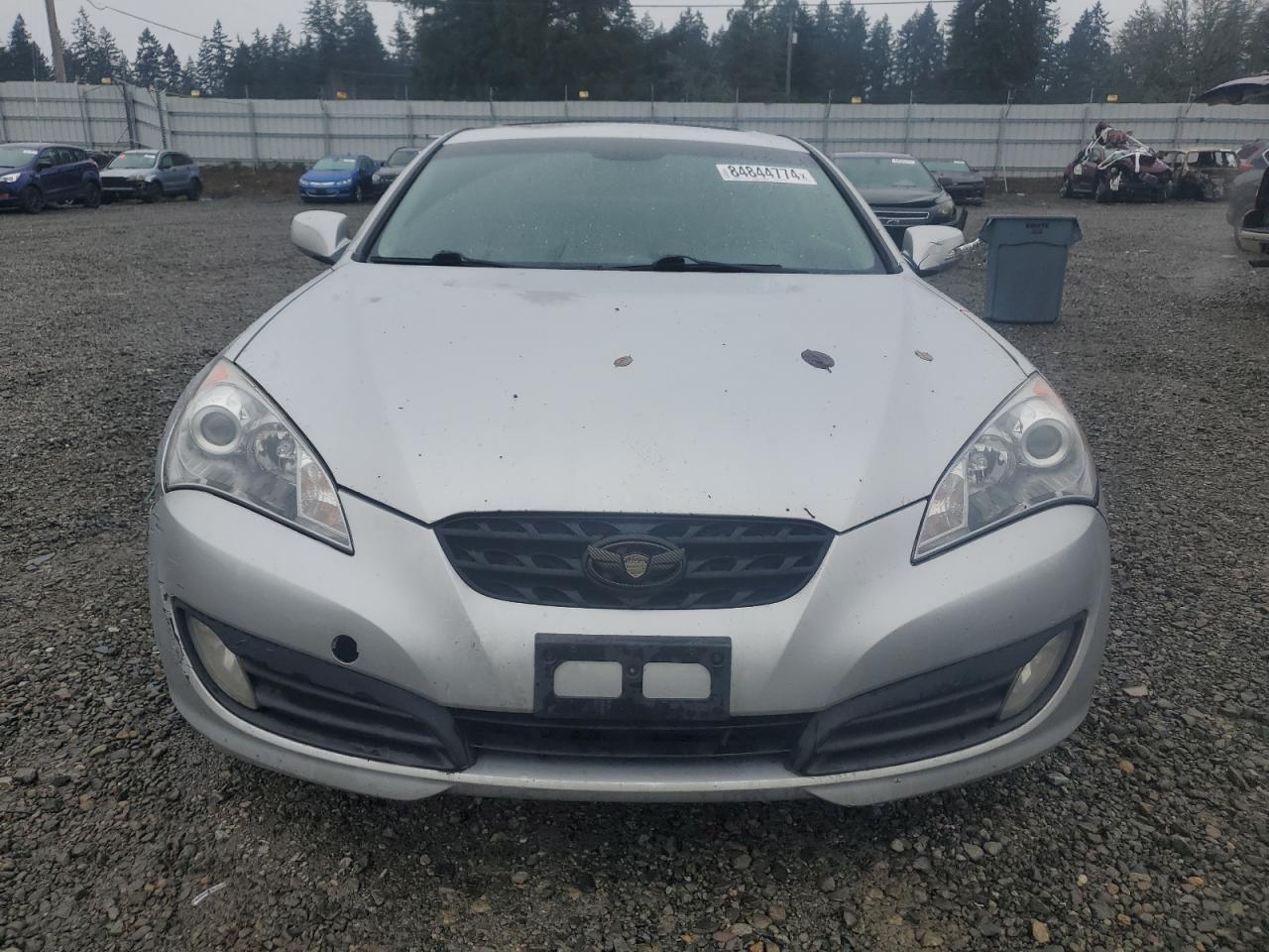 2011 Hyundai Genesis - Image 5