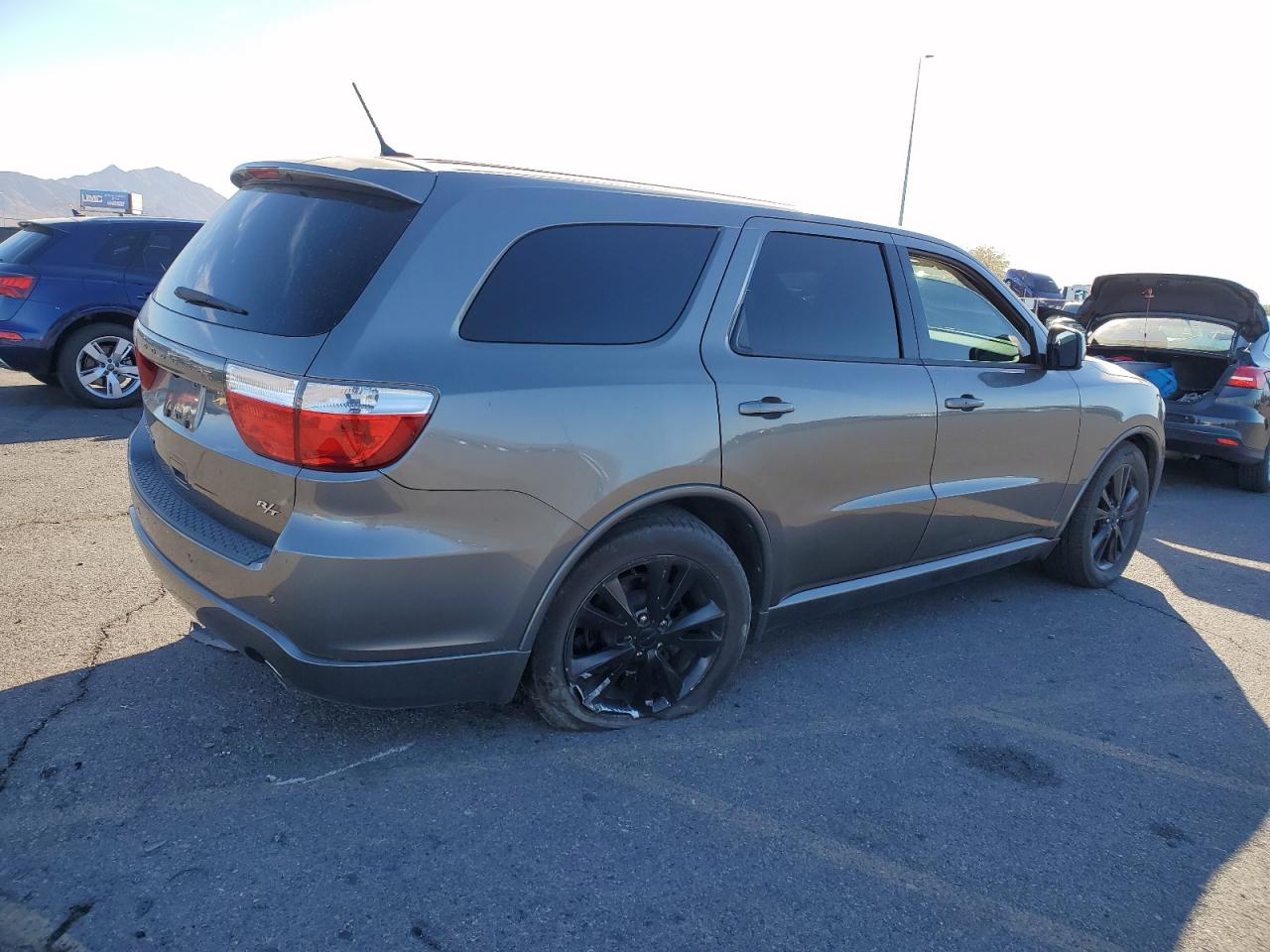 2011 Dodge Durango - Image 3