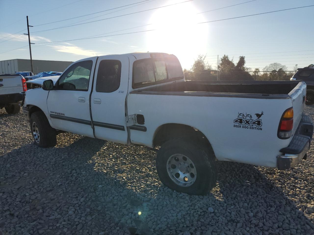 2002 Toyota Tundra - Image 2