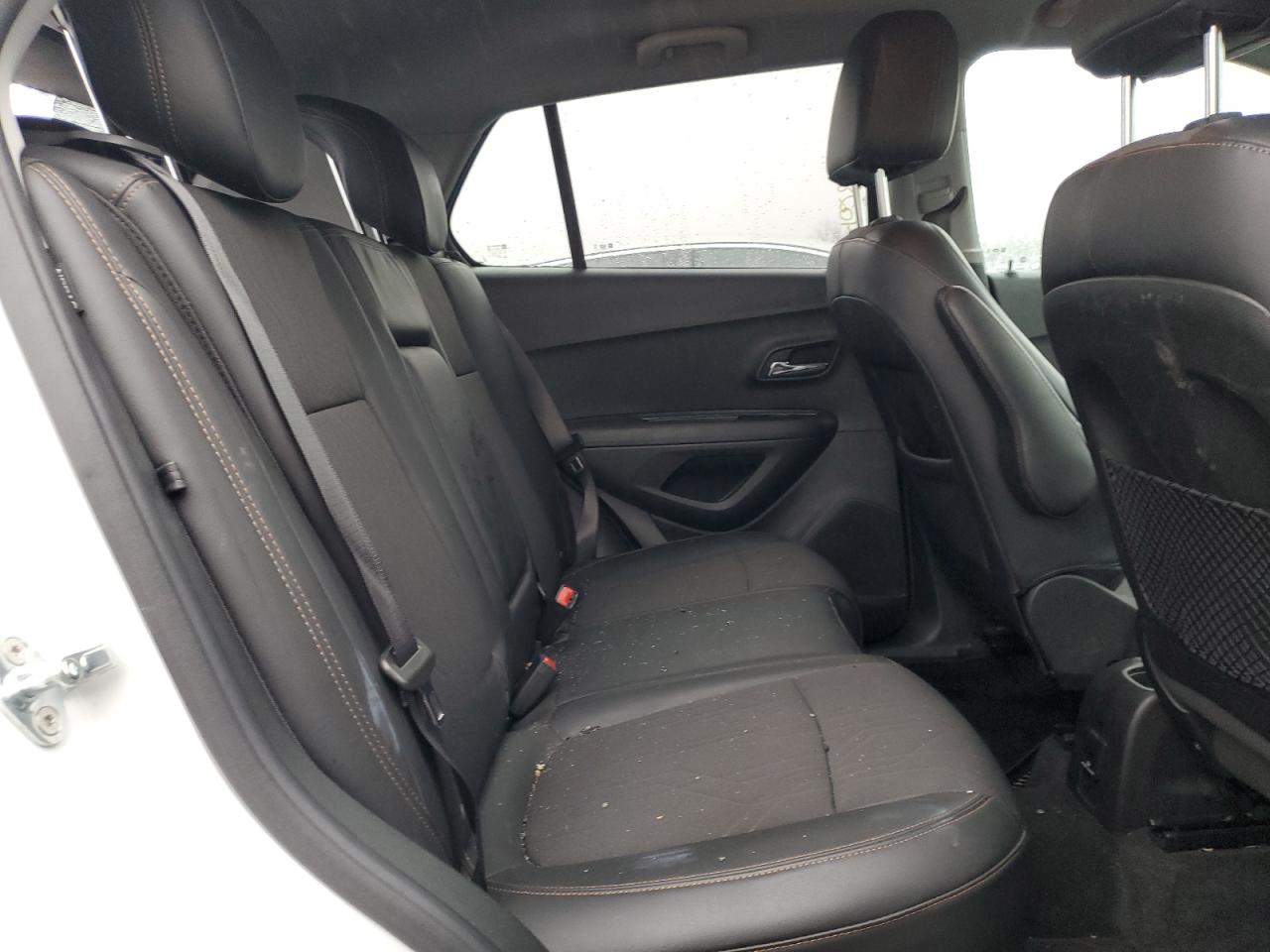 2020 Chevrolet Trax - Image 11