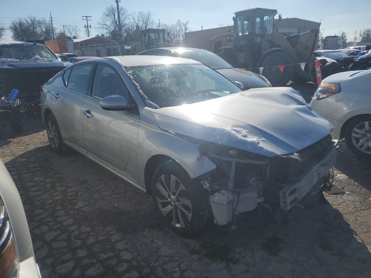 2020 Nissan Altima - Image 4