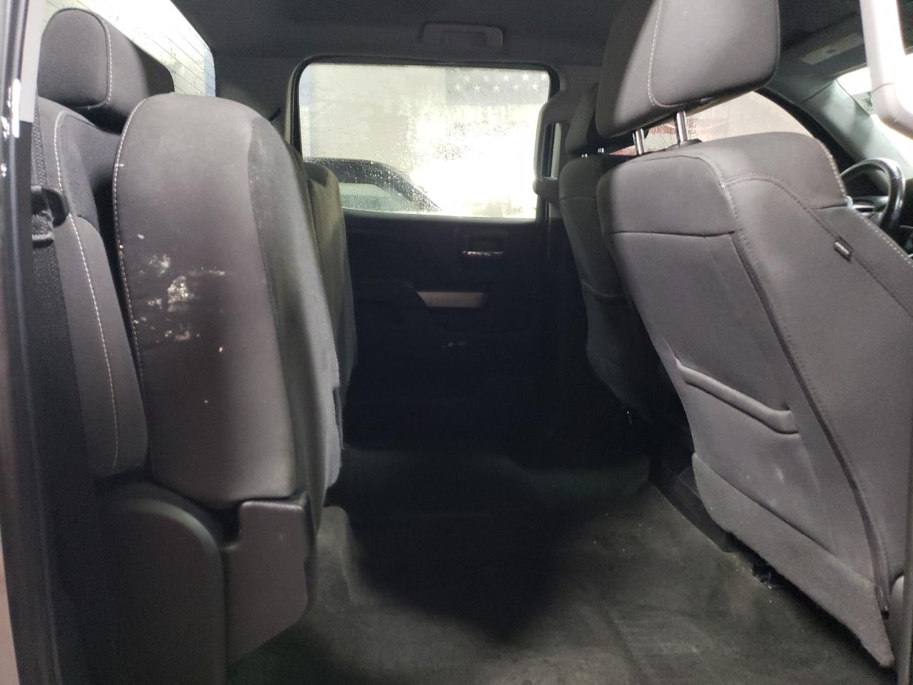 2018 Chevrolet Silverado - Image 10