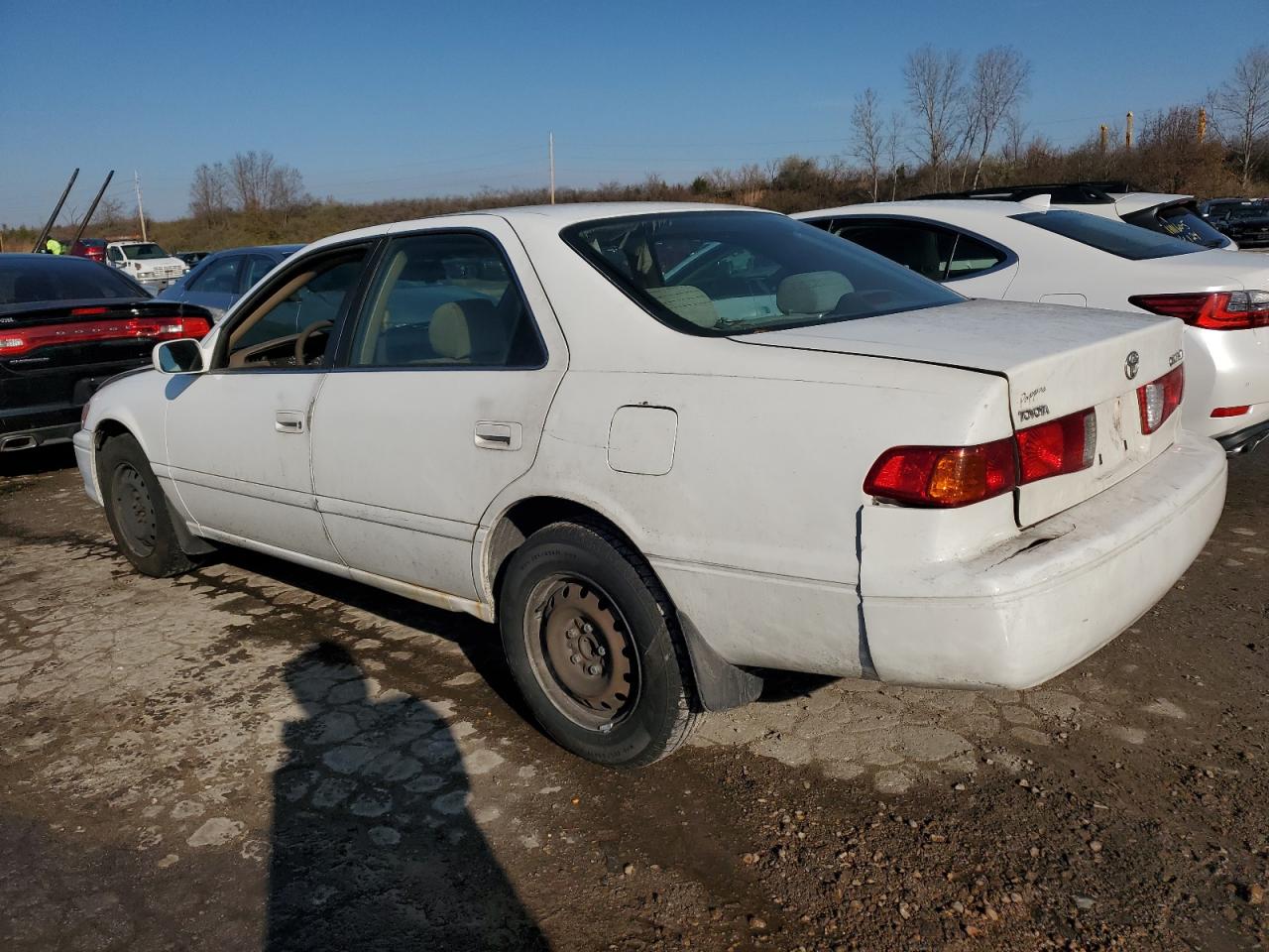 2000 Toyota Camry - Image 2