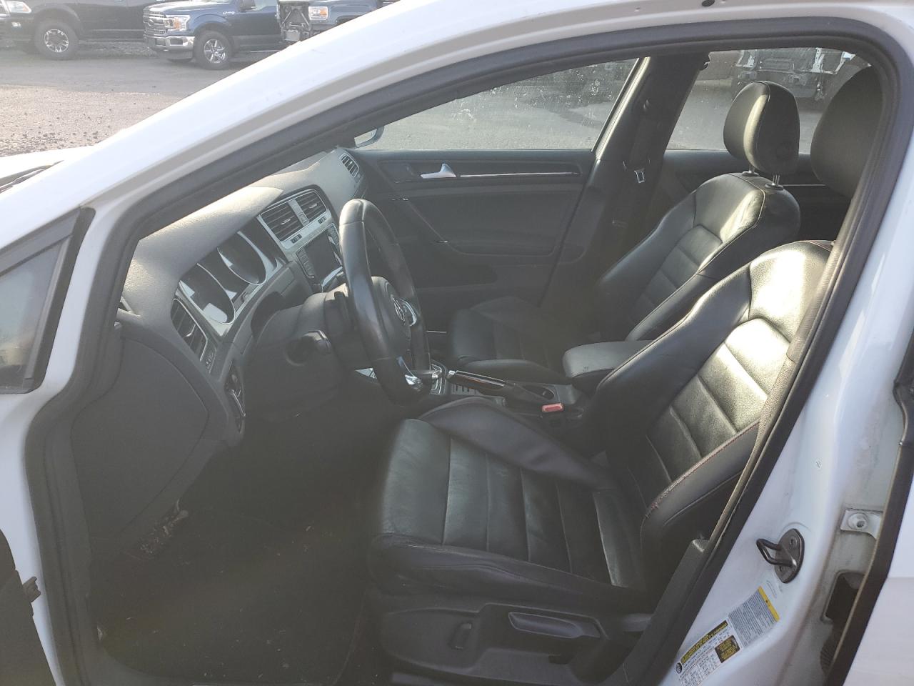 2015 Volkswagen Gti VIN: 3VW4T7AU2FM091018 Lot: 83064374