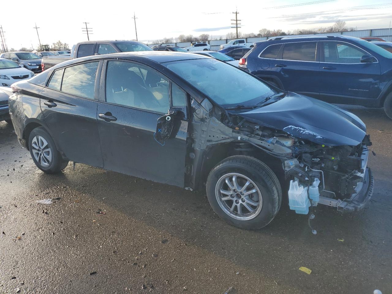 VIN JTDKBRFU1J3581171 2018 TOYOTA PRIUS no.4