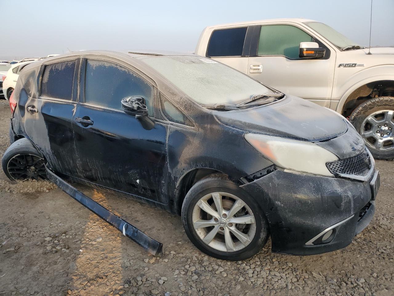 2015 Nissan Versa - Image 4