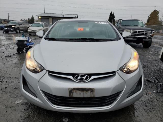  HYUNDAI ELANTRA 2015 Srebrny