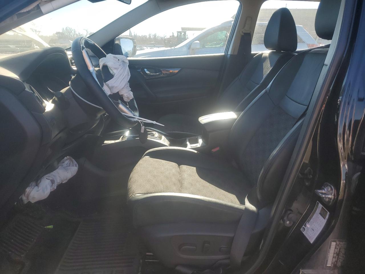 JN1BJ1BW4NW490172 NISSAN ROGUE 2022