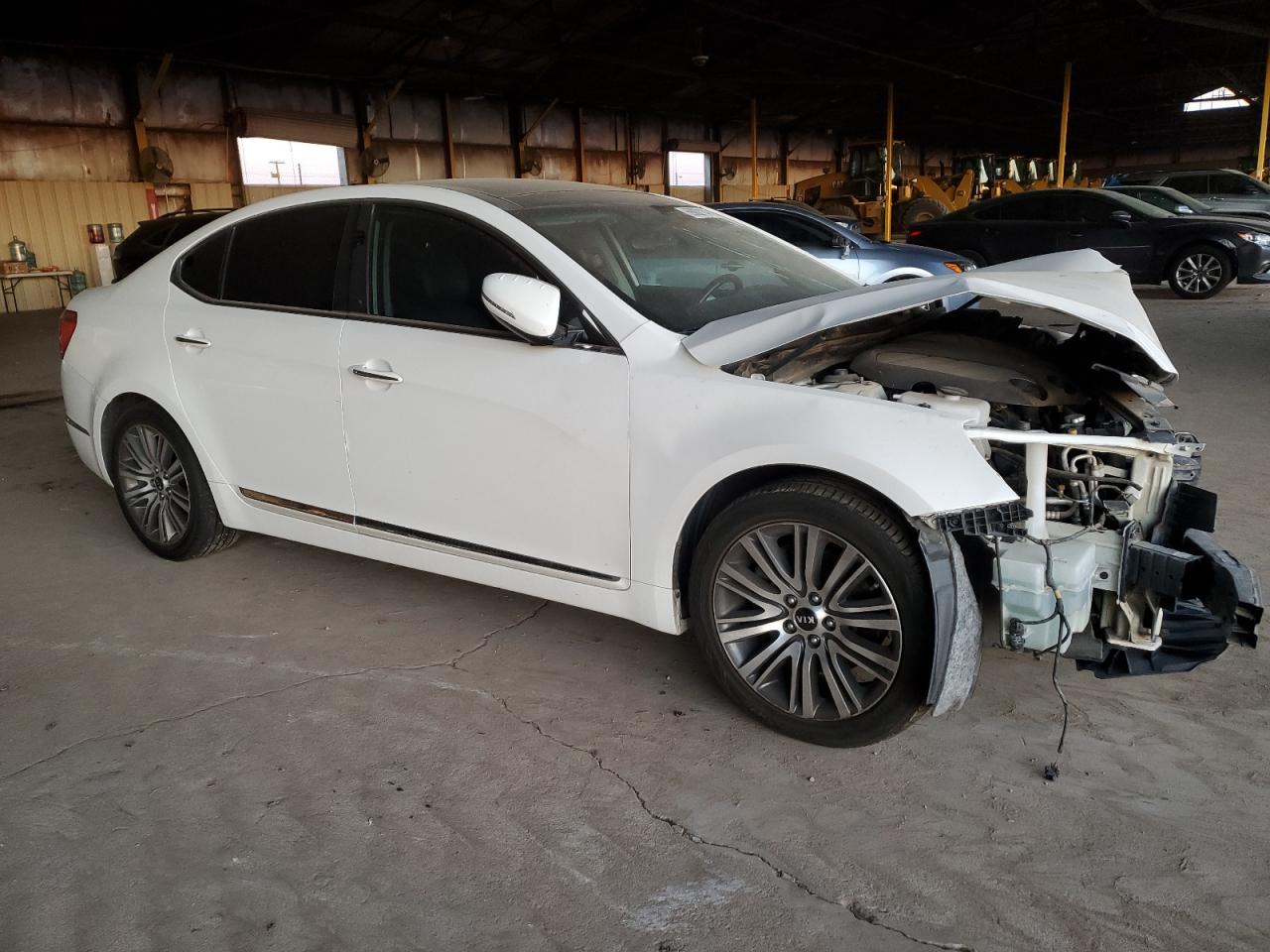 VIN KNALN4D77G5207881 2016 KIA CADENZA no.4