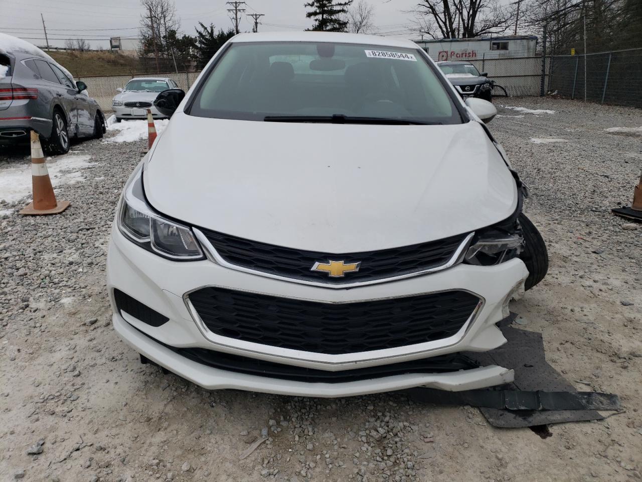 VIN 1G1BC5SM7H7207851 2017 CHEVROLET CRUZE no.5