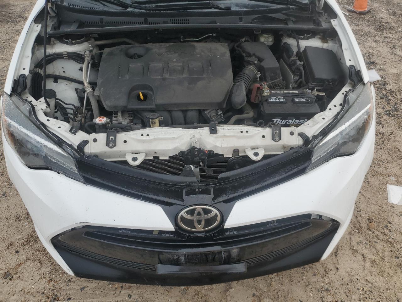 2018 Toyota Corolla - Image 11