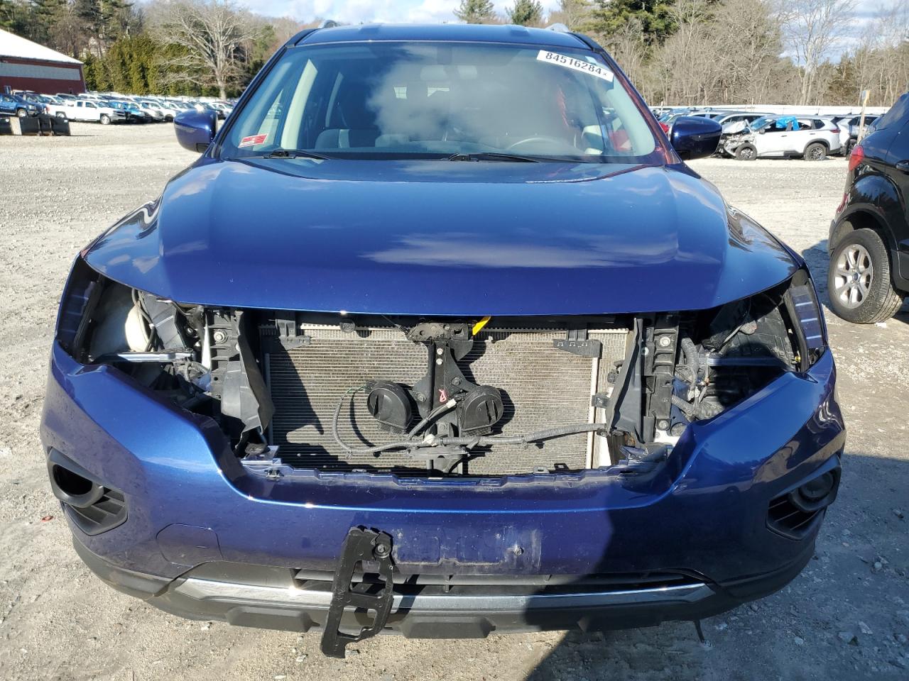 2020 Nissan Pathfinder - Image 5