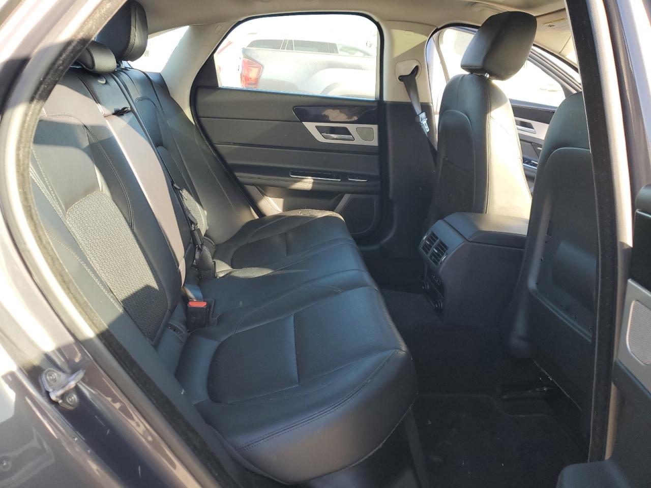 2016 Jaguar Xf Prestige VIN: SAJBK4BV4GCY15962 Lot: 85011094