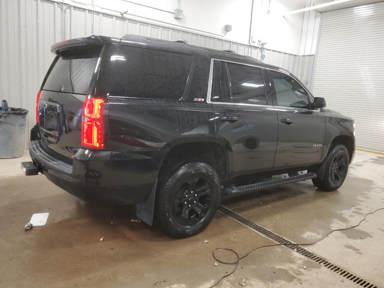 2017 Chevrolet Tahoe - Image 3