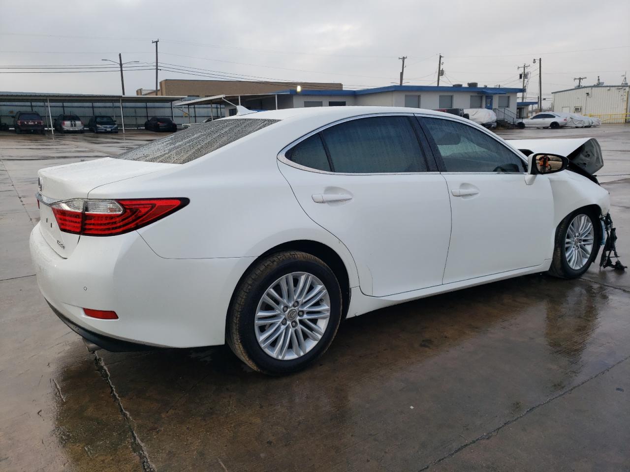 2014 Lexus ES - Image 3