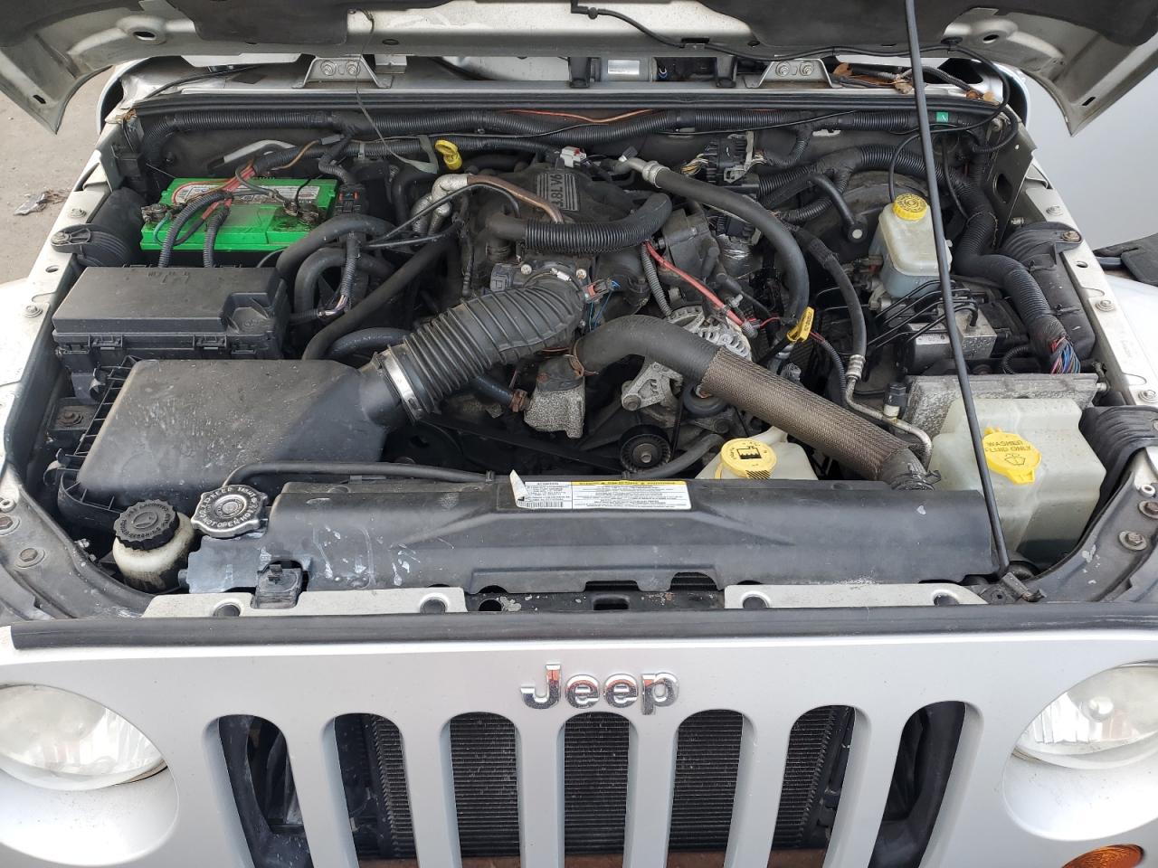 2010 Jeep Wrangler Unlimited Sahara VIN: 1J4HA5H13AL156375 Lot: 85735274