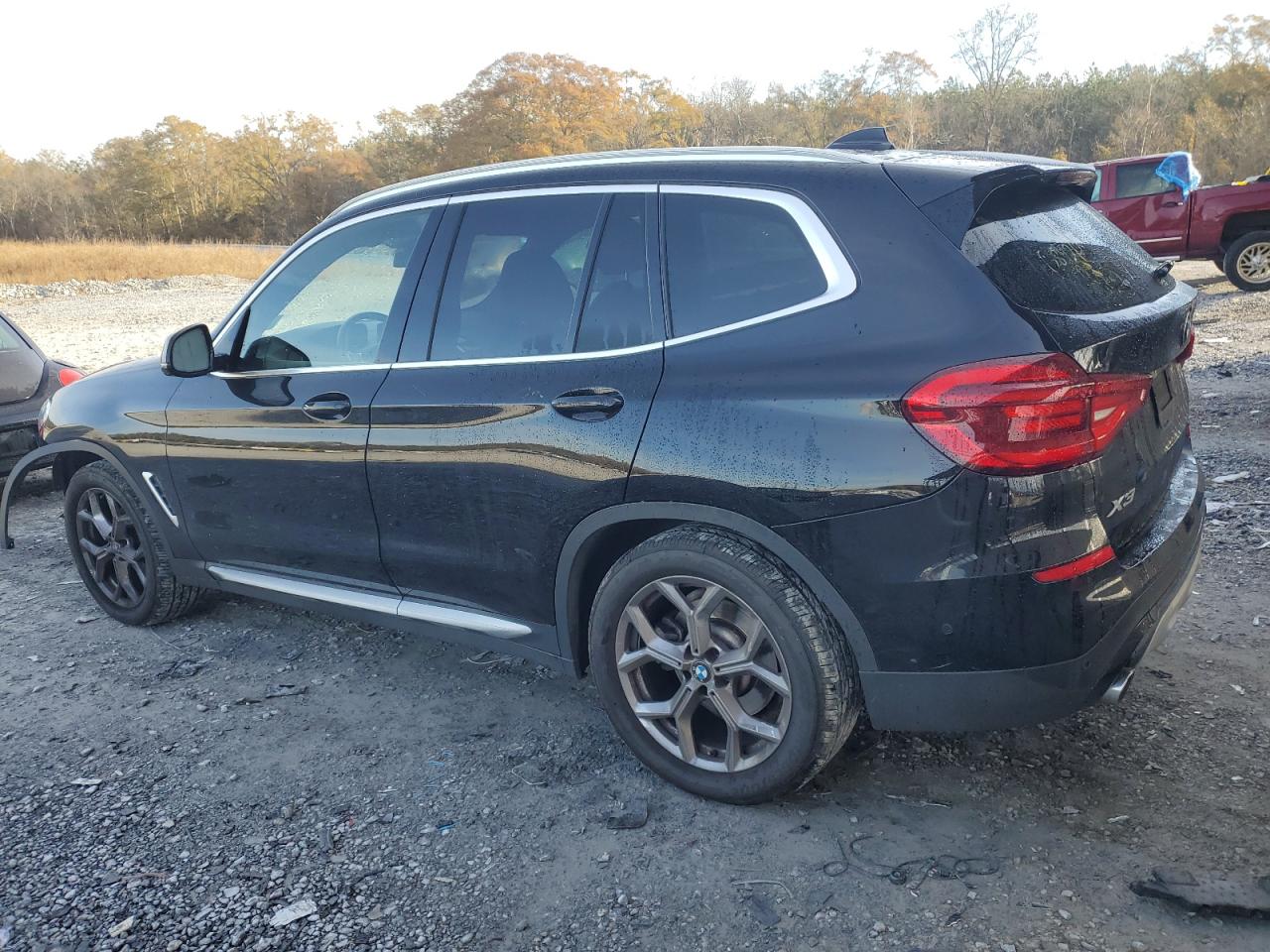 2021 BMW X3 - Image 2