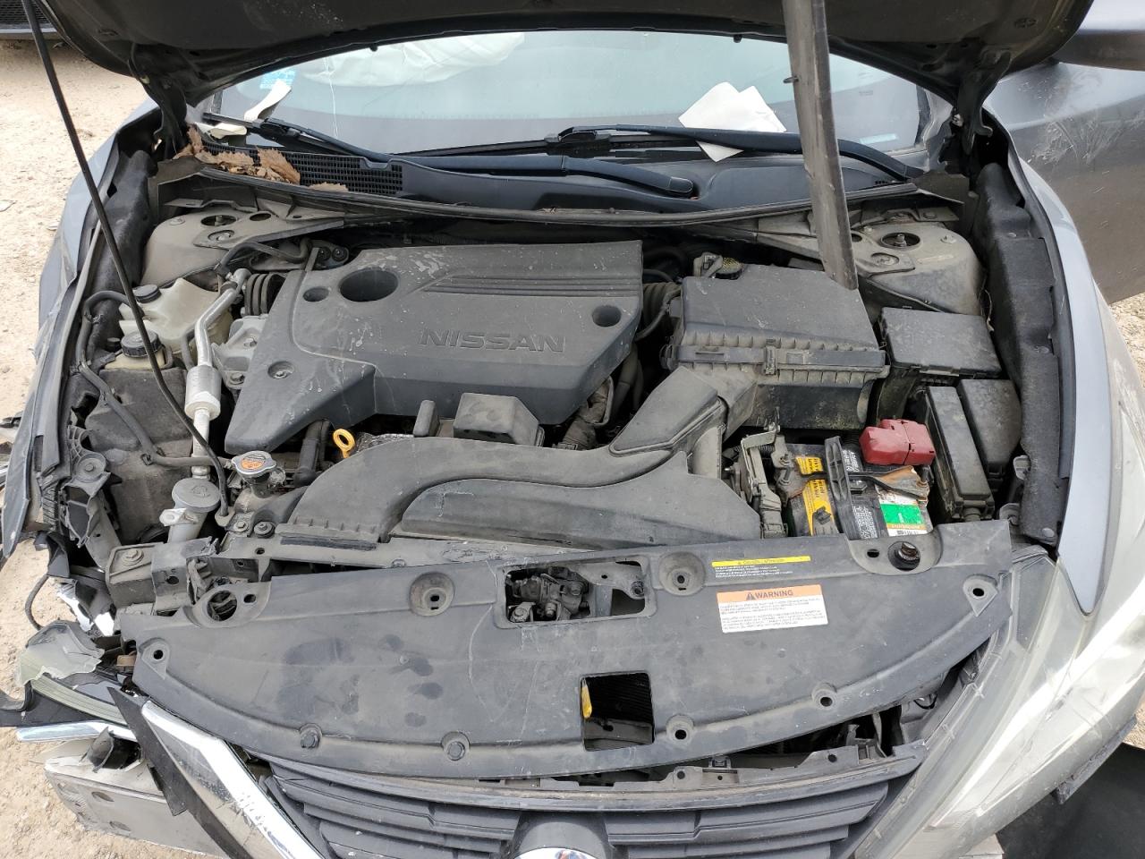 2016 Nissan Altima - Image 11