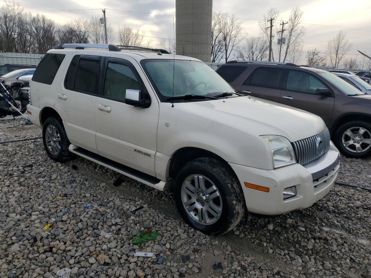 2007 Mercury Mountaineer - Image 4