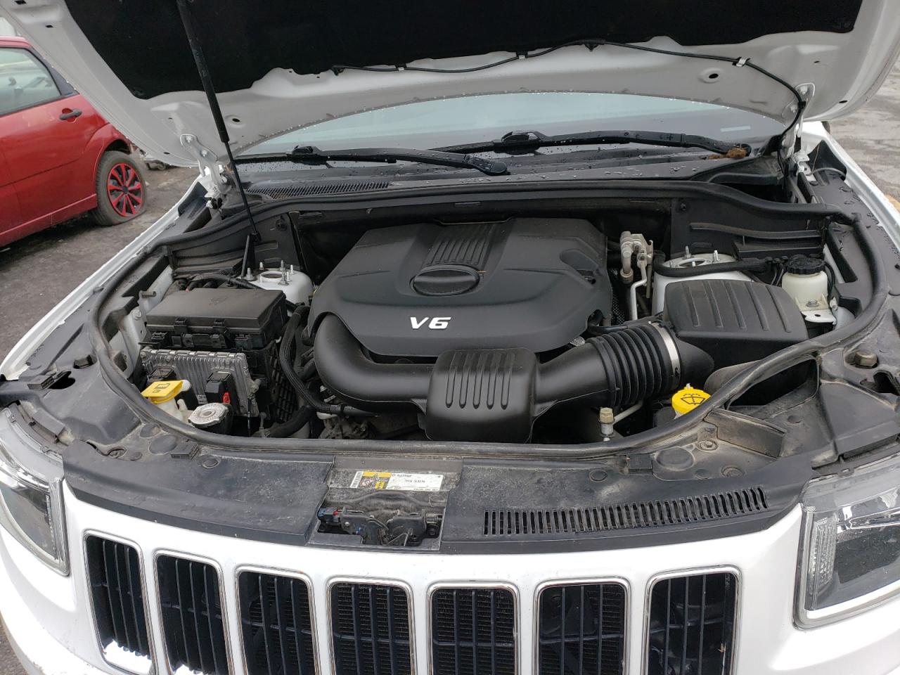 2015 Jeep Grand Cherokee - Image 12