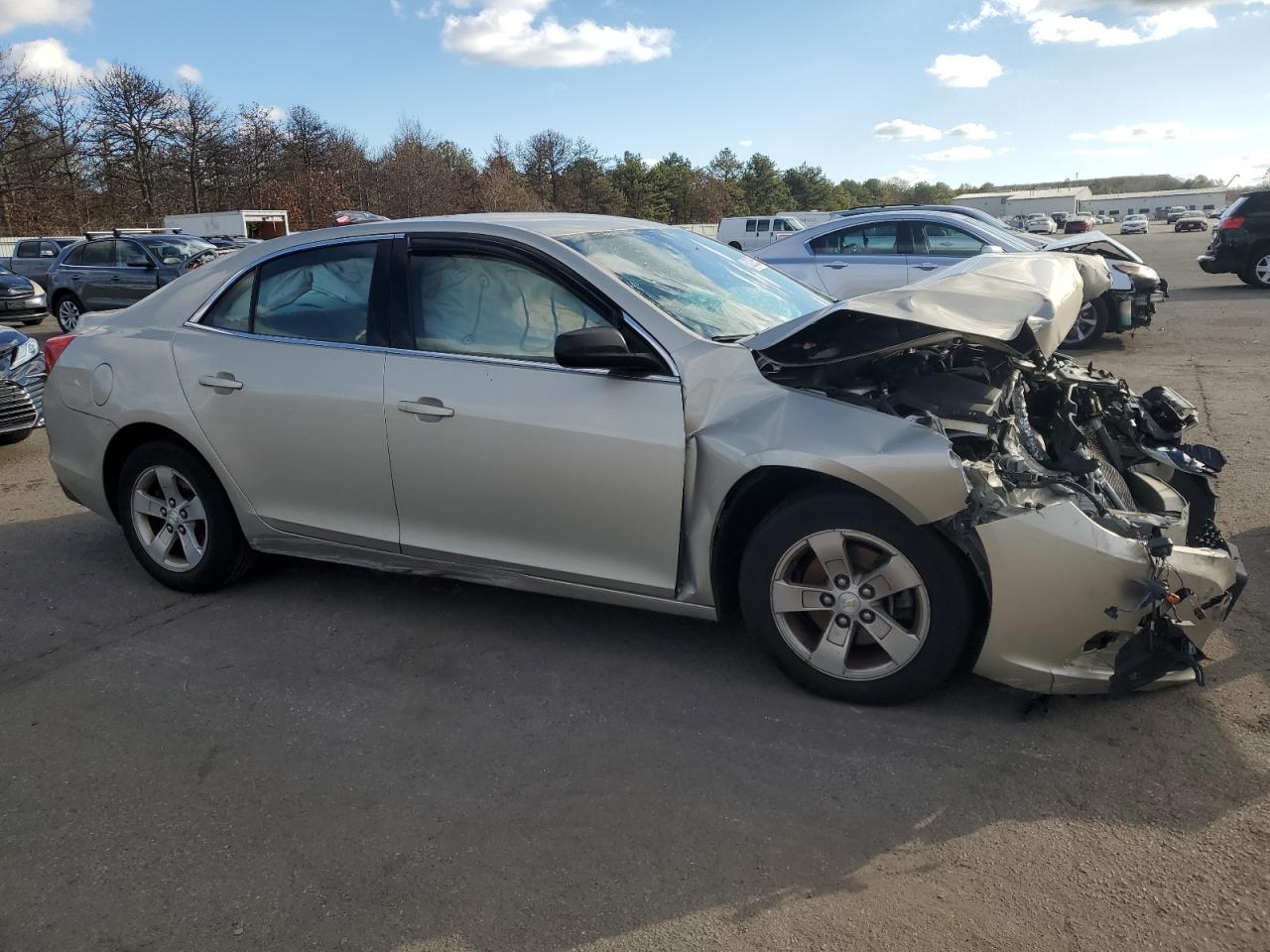 VIN 1G11B5SL9FF313405 2015 CHEVROLET MALIBU no.4