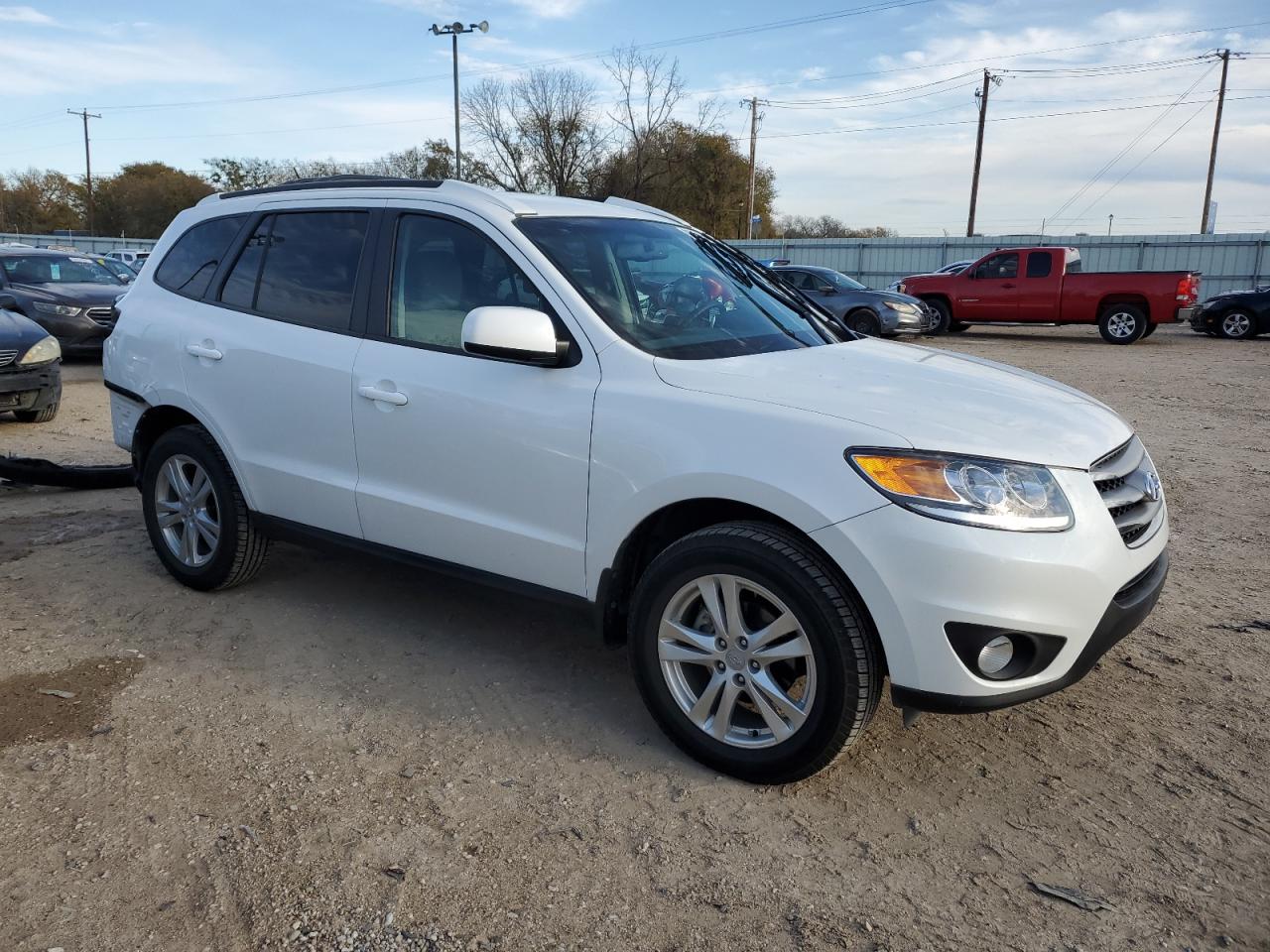 2012 Hyundai Santa Fe - Image 4