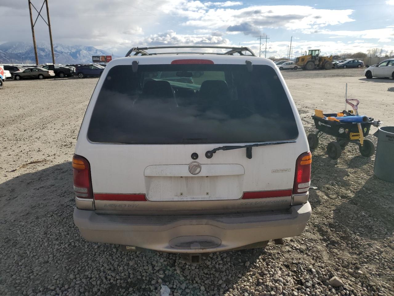 2000 Mercury Mountaineer VIN: 4M2DU66P8YUJ15148 Lot: 84107204