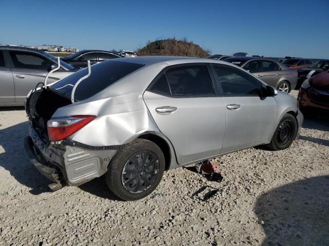 Sedans TOYOTA COROLLA 2015 Srebrny