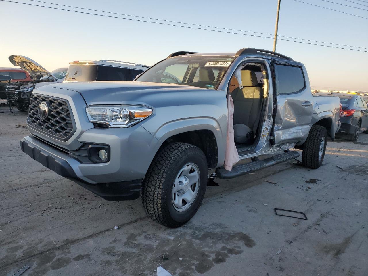 2017 TOYOTA TACOMA