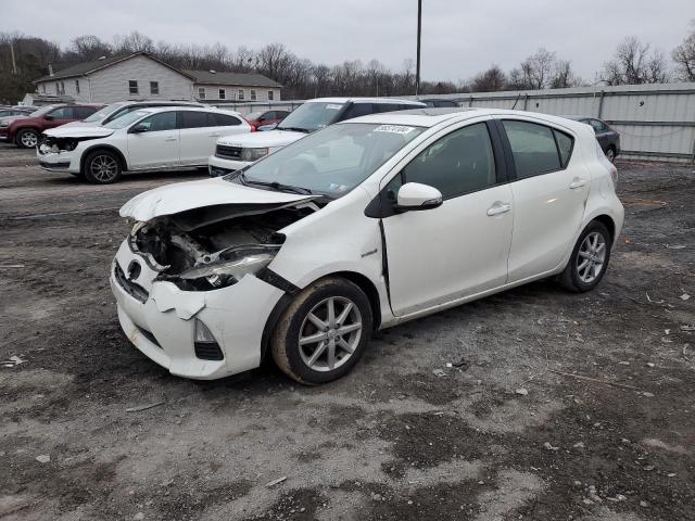 Хетчбеки TOYOTA PRIUS 2012 Білий