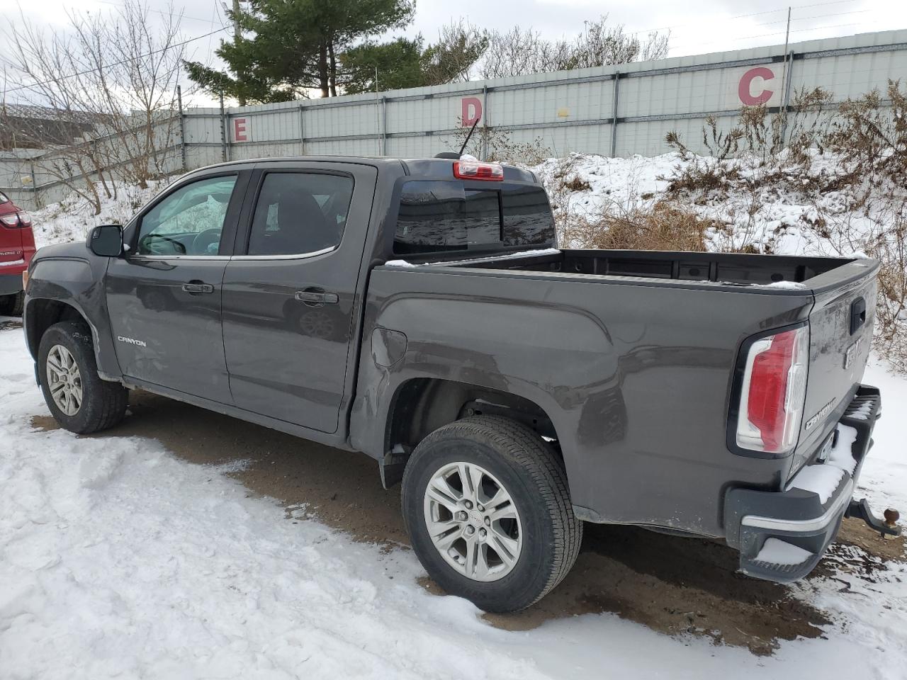 2019 GMC Canyon - Image 2
