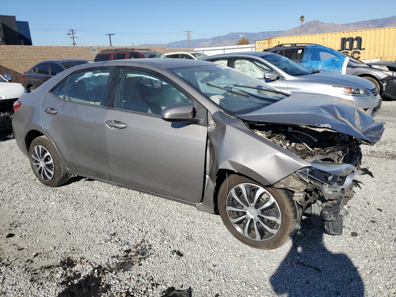 VIN 2T1BURHE5FC237213 2015 TOYOTA COROLLA no.4