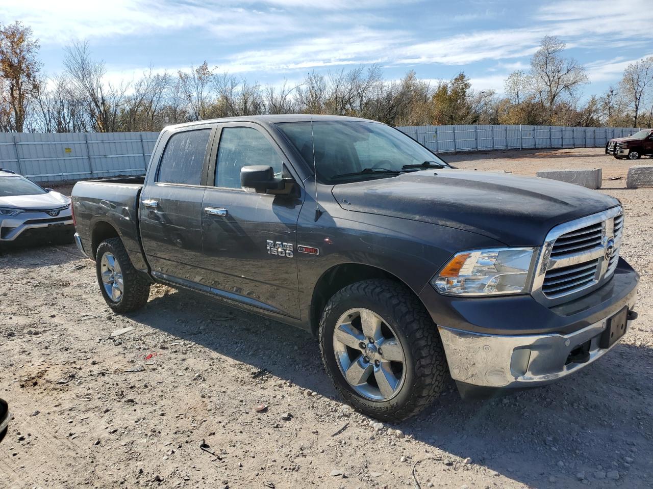 2016 RAM 1500 - Image 4
