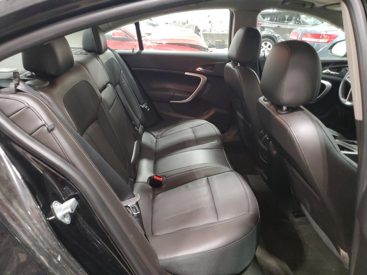2015 Buick Regal - Image 10