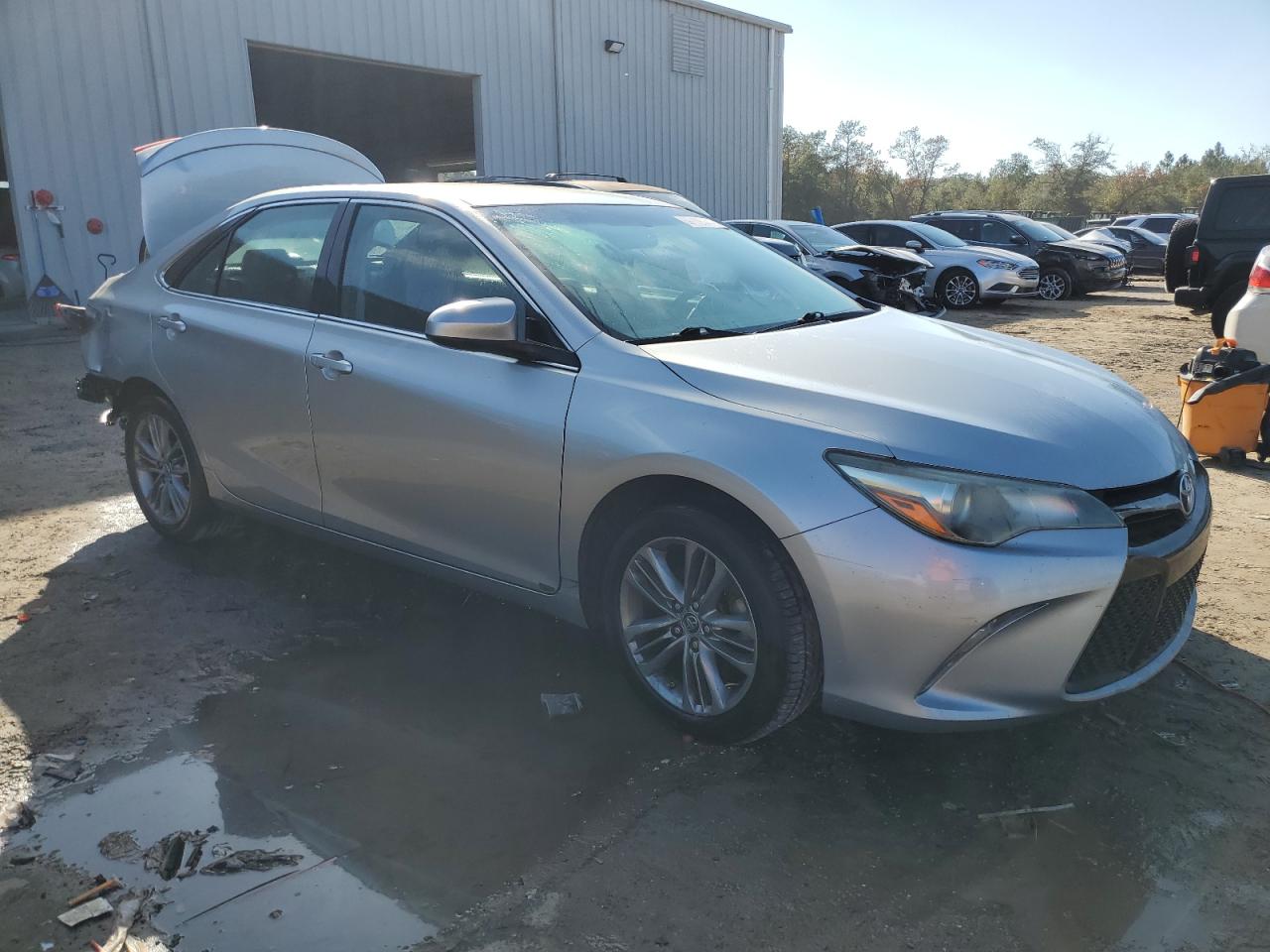 VIN 4T1BF1FK6GU172120 2016 TOYOTA CAMRY no.4